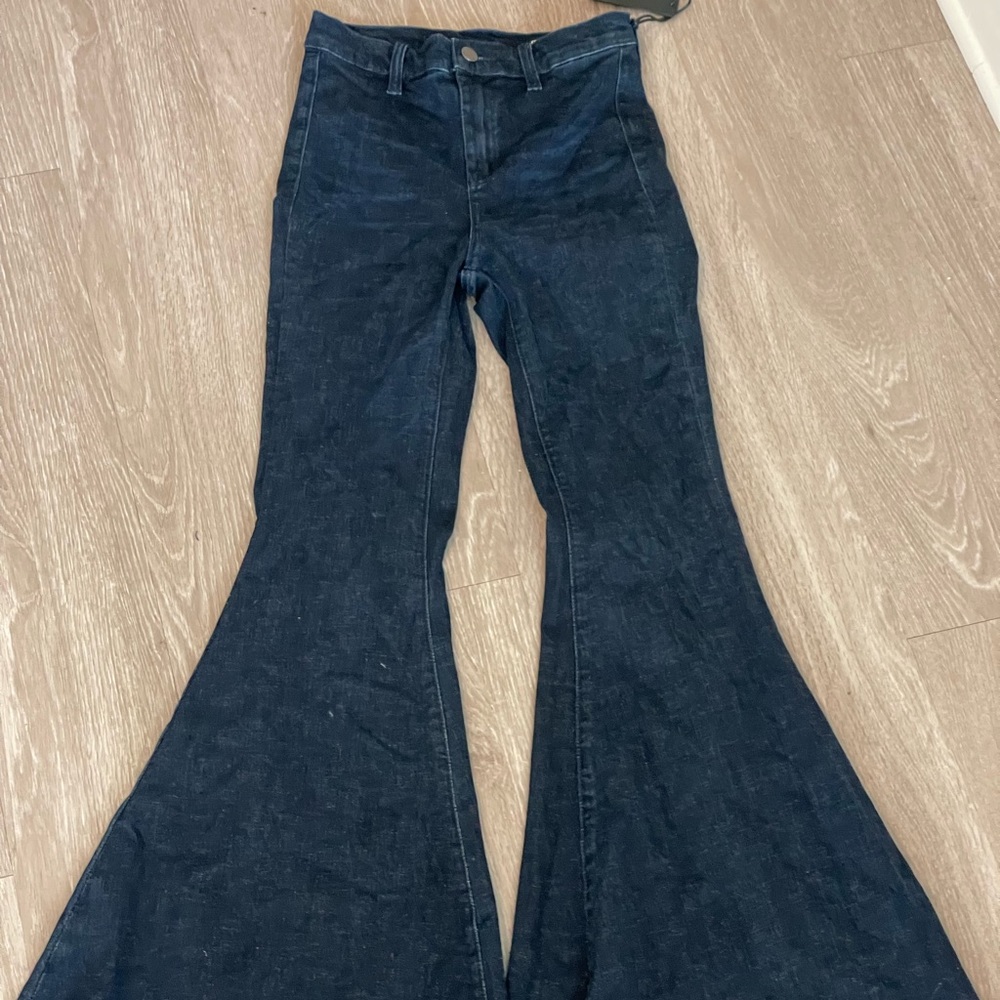 Blank NYC kick boot jeans size 27 NWT